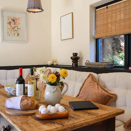 Clematis - Uk50451 Ruswarp