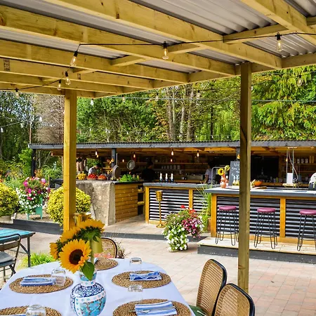 Clematis - Uk50451 Ruswarp